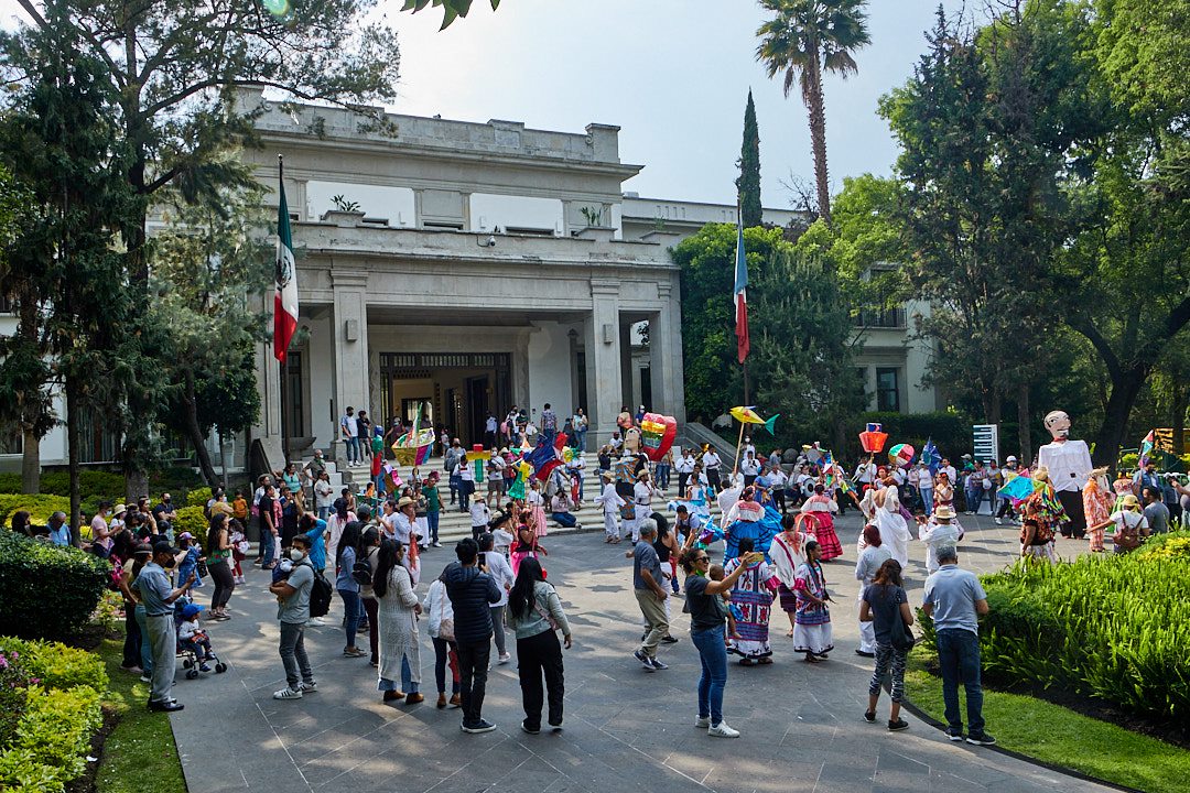 Blog Los Pinos se convierte en la Residencia Oficial del Pueblo de México